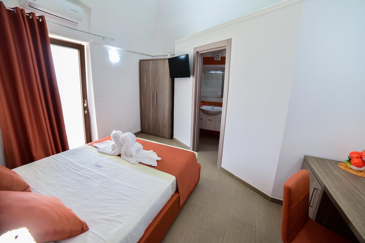 La Palazzina * Porto Cesareo